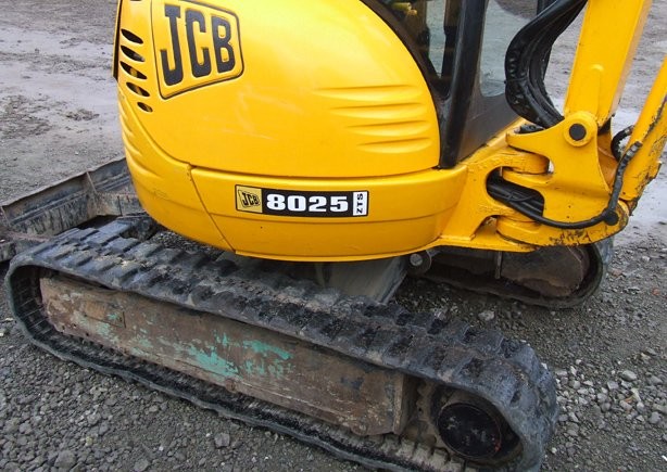 Minikoparka gąsienicowa JCB 8025 ZTS z roku 2008 — zdjęcie 4