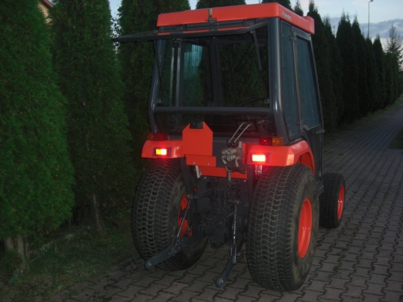 Kubota ST30 Kabina  (Iseki , John Deere) — zdjęcie 4