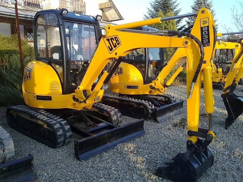 JCB 8032 ZTS - 2005-2006 - minikoparka gąsienicowa — zdjęcie 2