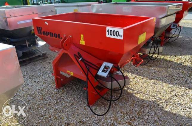 Rozsiewacz nawozów 2-tarczowy Woprol 1000 kg Malowany  — zdjęcie 1