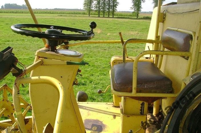 New Holland M 135 - 1978 — zdjęcie 3