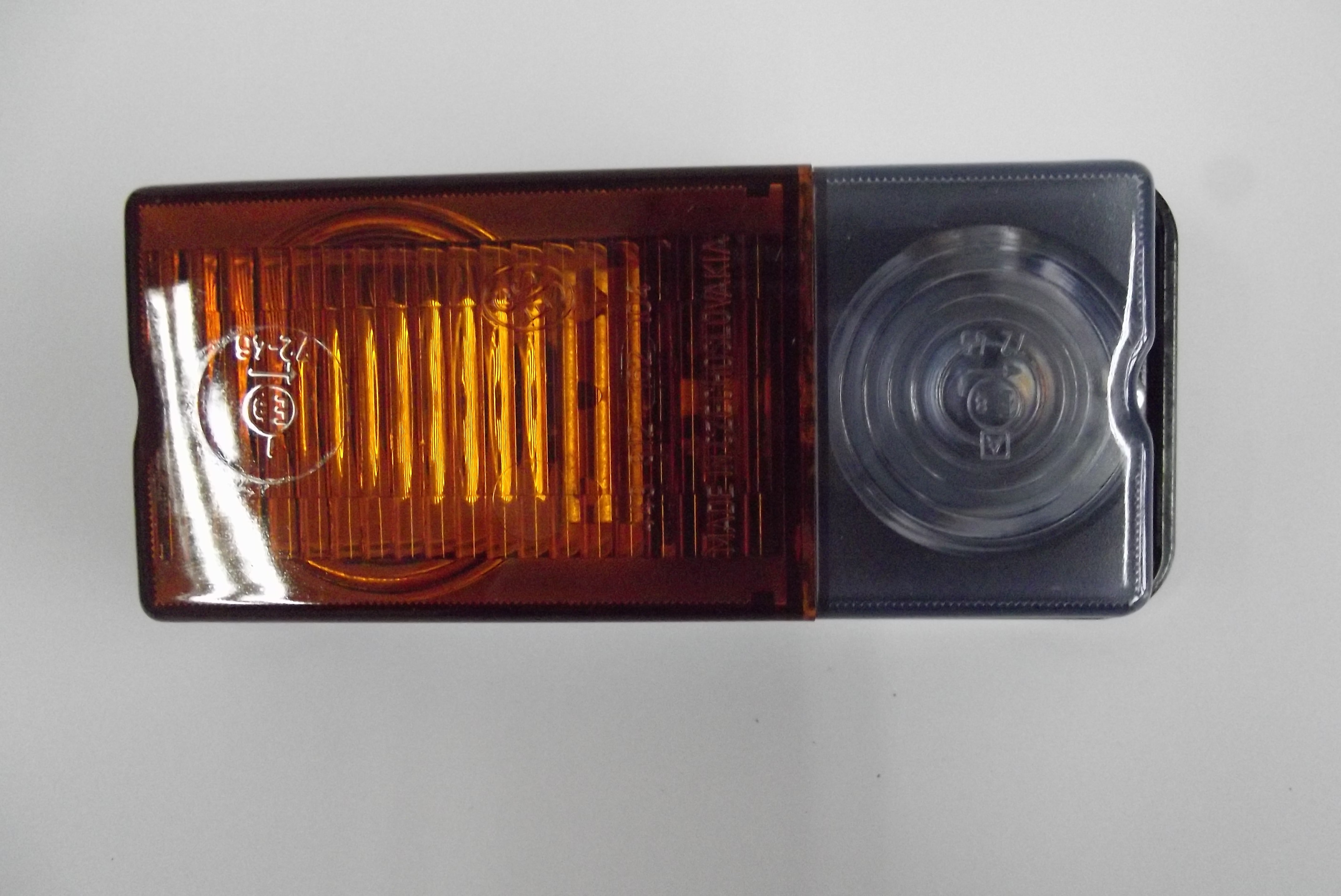 Lampa kierunkowskazu/pozycja lewa/prawa Stary Typ ZETOR ORYGINAŁ — zdjęcie 1