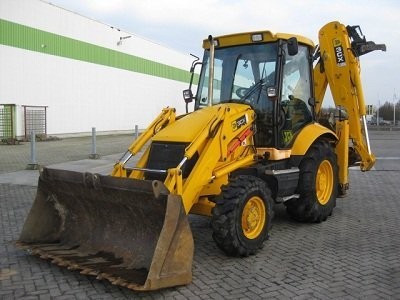 JCB-3CX — zdjęcie 1