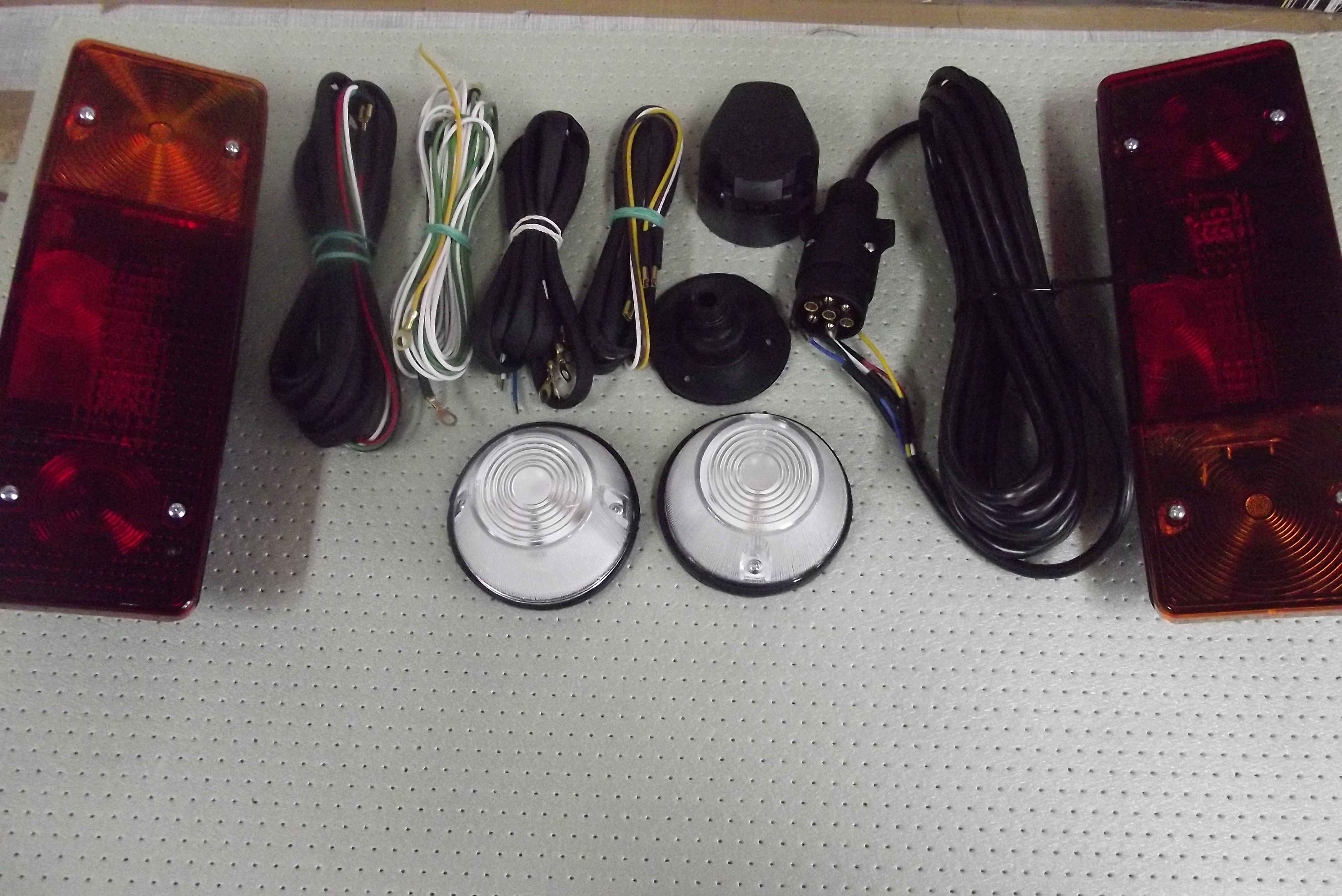 Instalacja elektryczna Przyczepy D47/D50 KOMPLETNA — zdjęcie 2