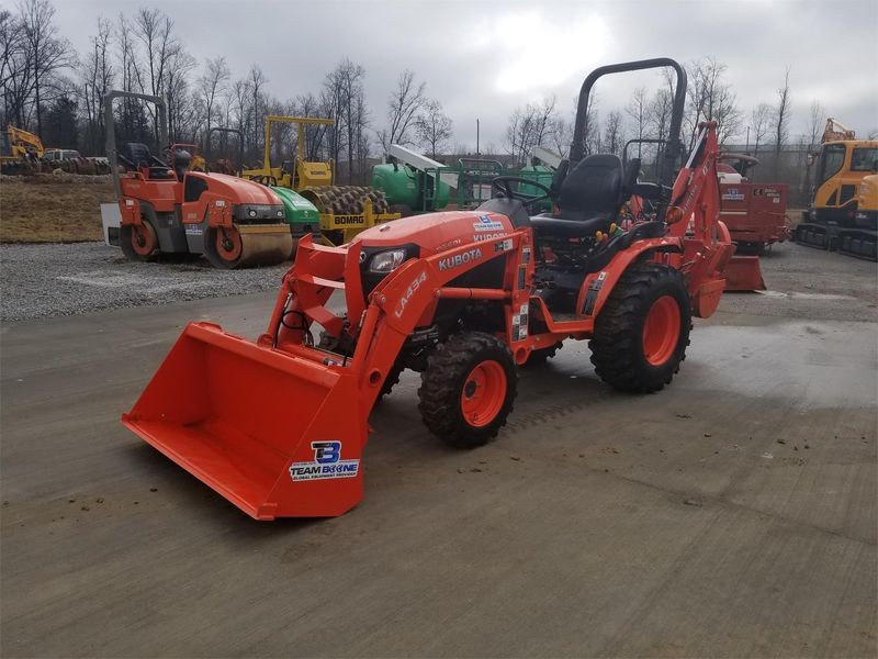 Ciągnik Kubota B26Ix01 — zdjęcie 1