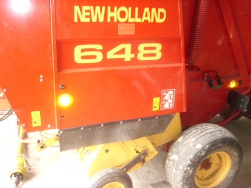 PRASA NEW HOLLAND 648 — zdjęcie 2