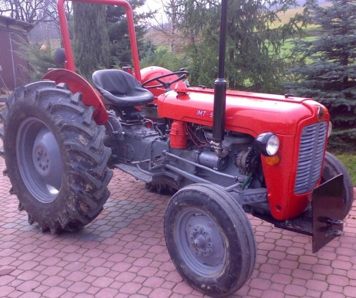 CIĄGNIK MASSEY FERGUSON IMT 539 DE LUXE — zdjęcie 1