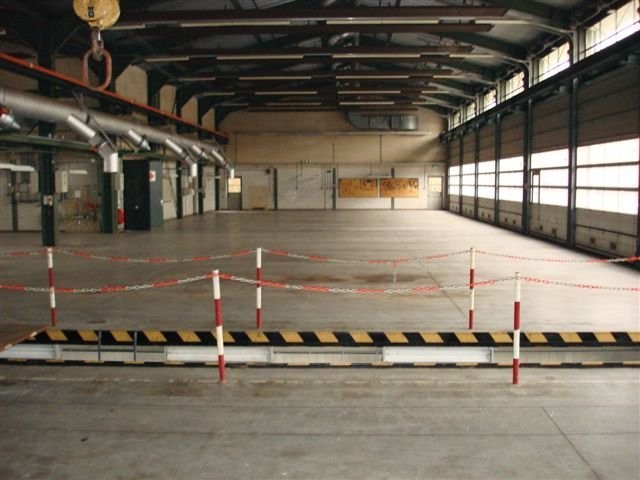 hala 16x45 i 16x25 — zdjęcie 2