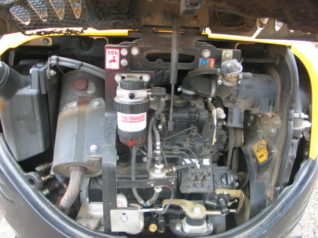 Koparka / minikoparka JCB 8026 CTS z 2013 roku — zdjęcie 7