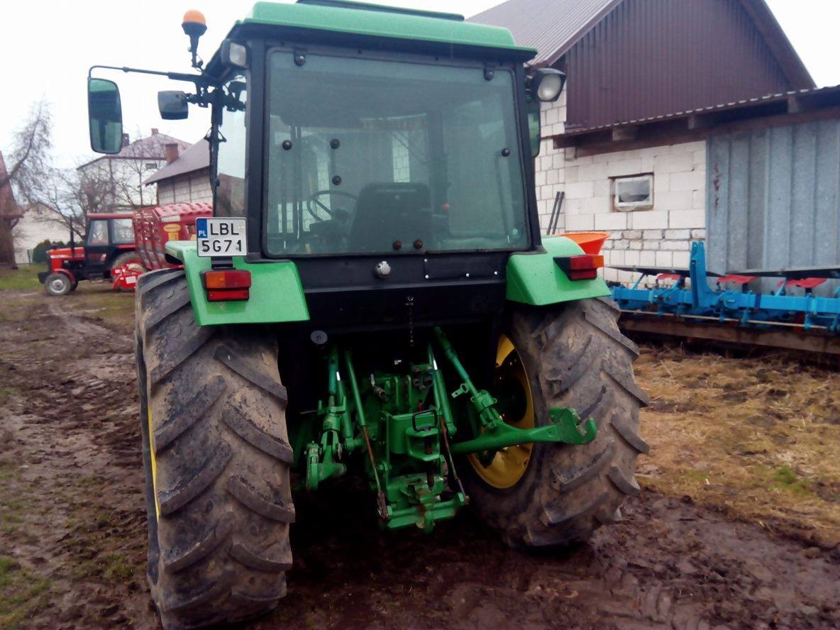 John Deere 2850 TL bogata wersja od rolnika napęd 4x4 — zdjęcie 6