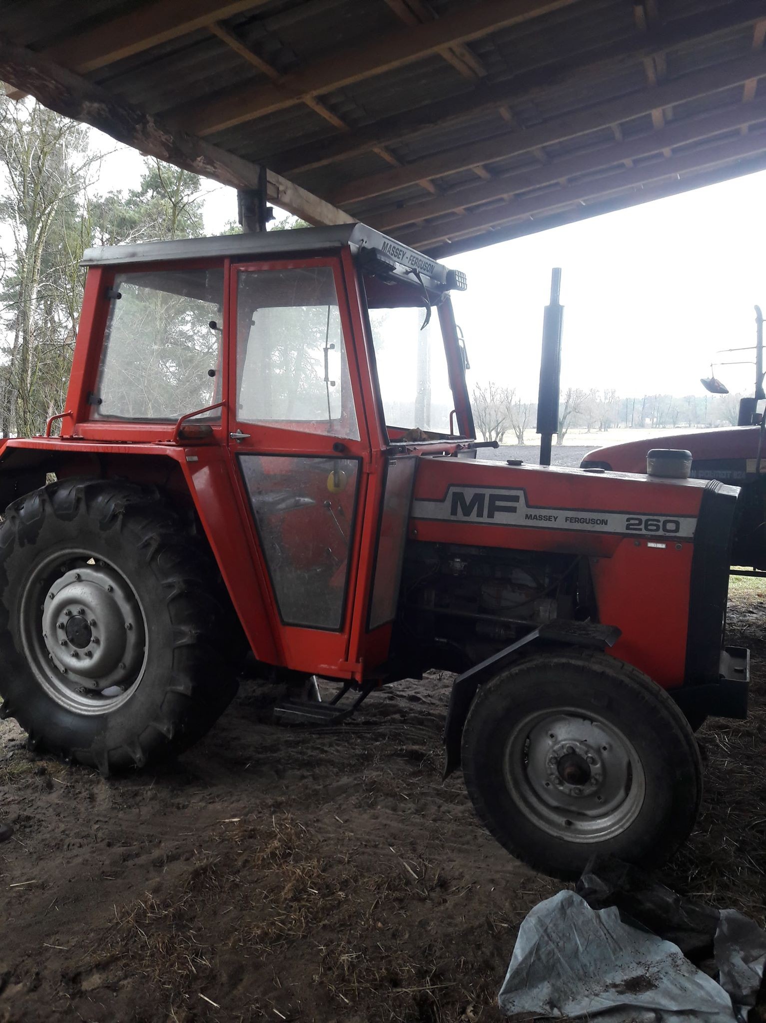 Massey Ferguson 260 — zdjęcie 1