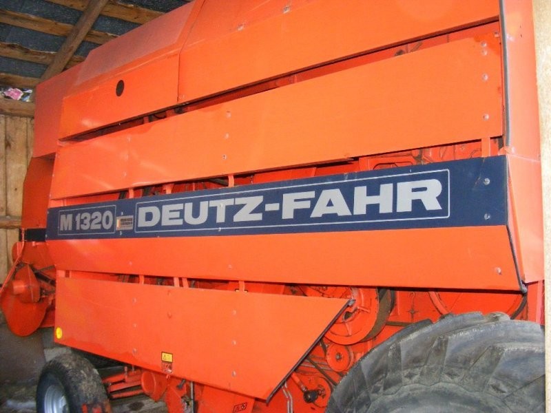KOMBAJN ZBOŻOWY DEUTZ FAHR 1320 — zdjęcie 1