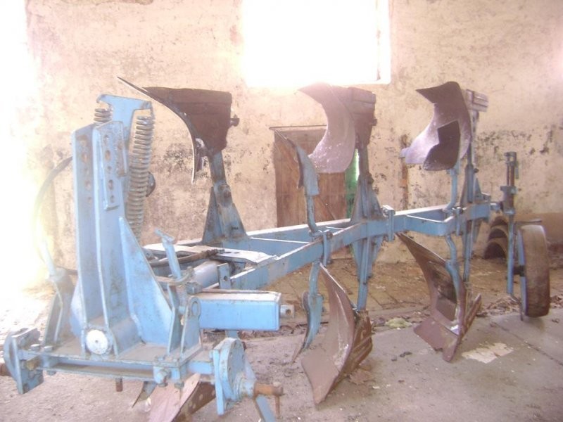 PŁUG LEMKEN  1995 r — zdjęcie 2