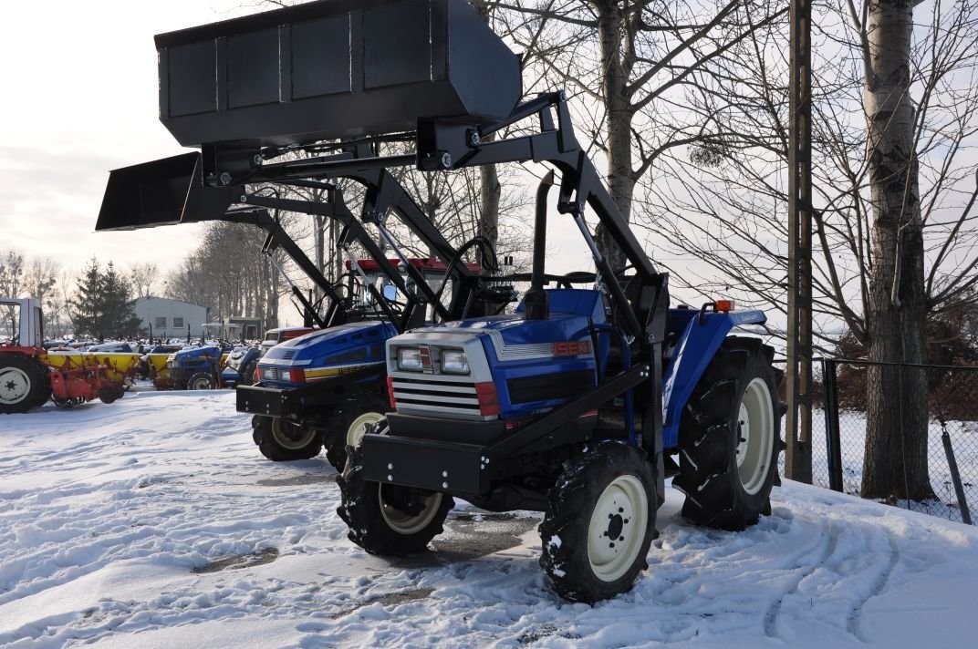Iseki TA270F 27KM 4x4 ładowacz rewers - 1985 — zdjęcie 2