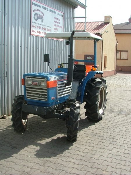 Mini traktorek Iseki TL2301, 23KM, 4x4 — zdjęcie 2