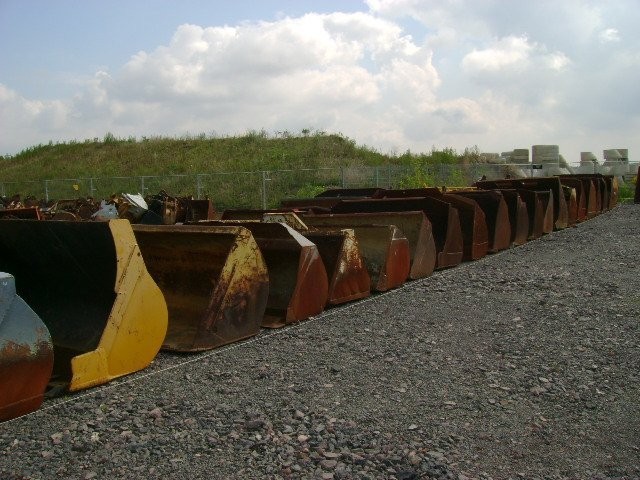 Łyżki do koparek, skarpowe,chwytakowe,PHU Wengrzyn — zdjęcie 1