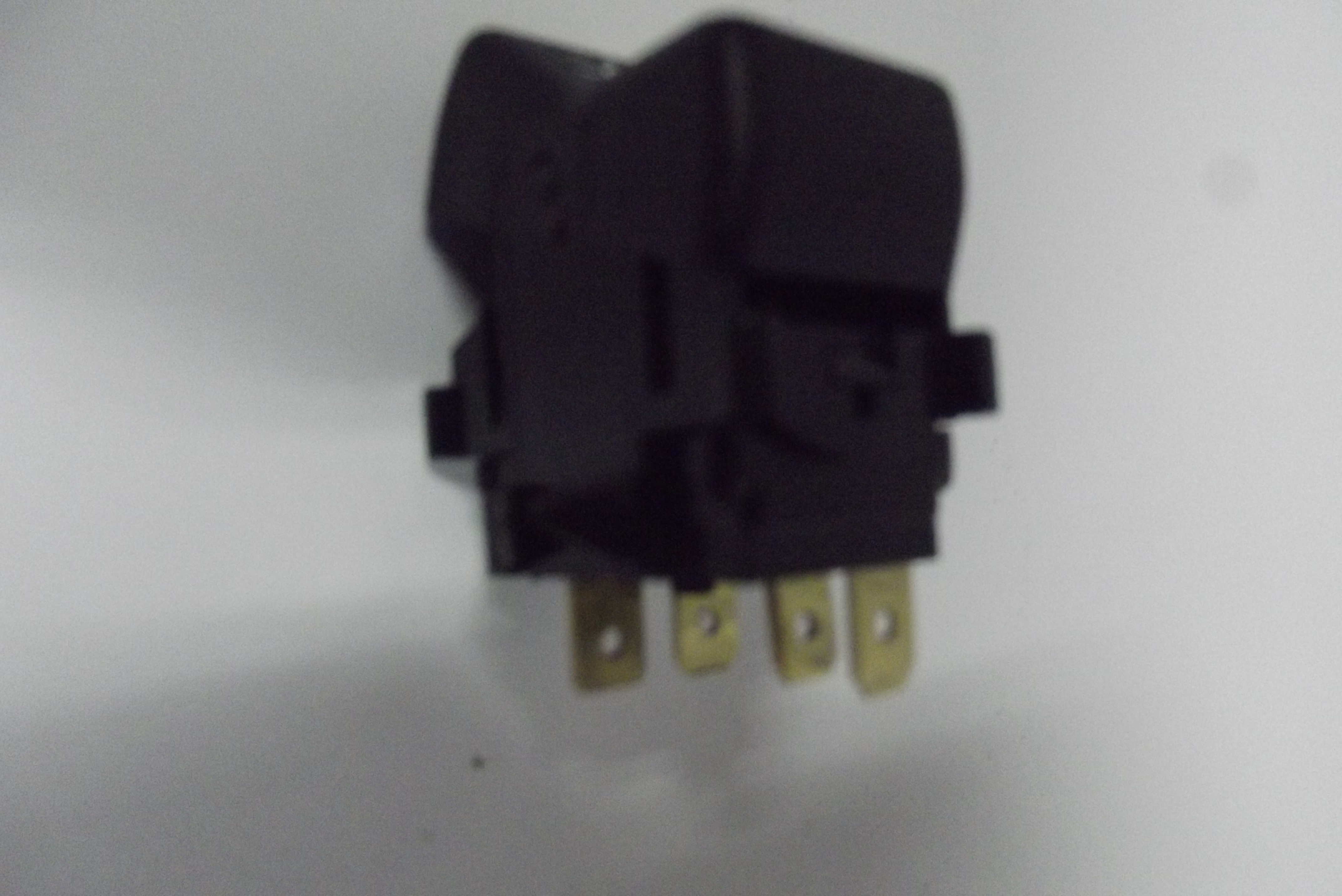 Przełącznik świateł klawiszowy URSUS 4514/5714.   — zdjęcie 2