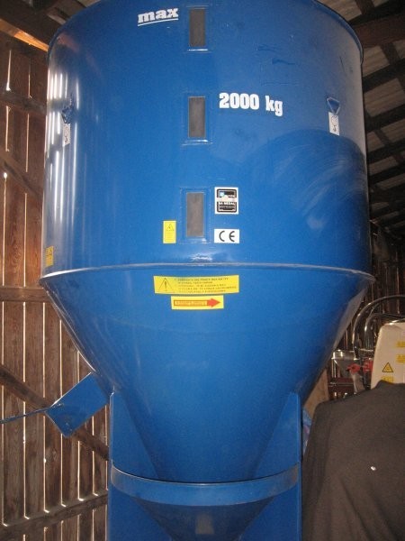 NOWY!Mieszalnik Pasz 2000 kg,DOZAMECH ODOLANÓW — zdjęcie 3