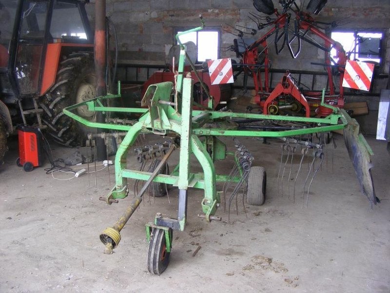 Zgrabiarka karuzelowa Deutz fahr KS 170 — zdjęcie 2