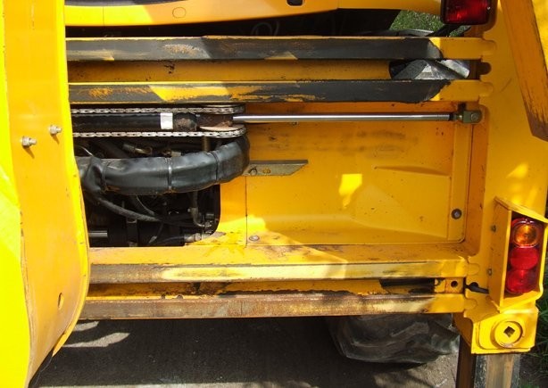 JCB 4CX Sitemaster z roku 2007 — zdjęcie 2