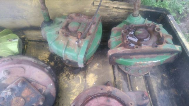 Zwolennice,zwolnice skrzynia John Deere 960,965,975,1072,1075,985,955, — zdjęcie 1