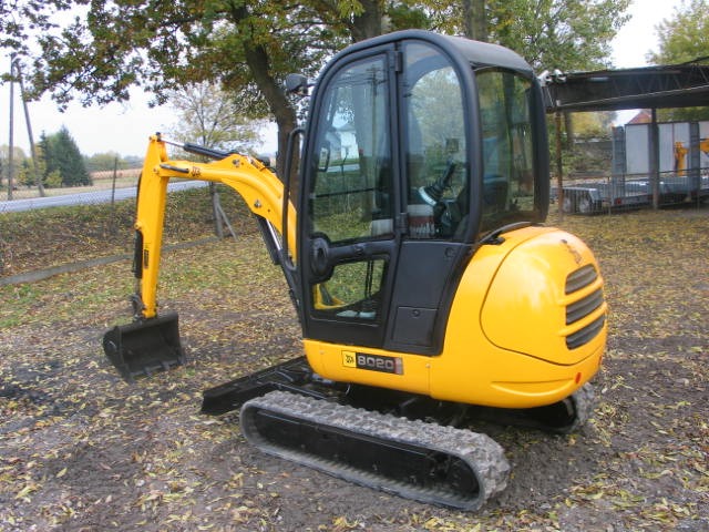 Koparki JCB 8020 z 2009 i 2010r. - okazja — zdjęcie 5