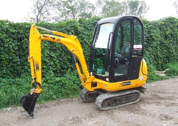 MINI KOPARKA JCB 8014 z roku 2008 — zdjęcie 1