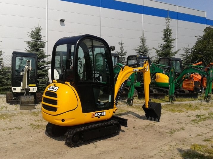 JCB 8016 2007 19KM 1500mth MINIKOPARKA GWARANCJA — zdjęcie 1