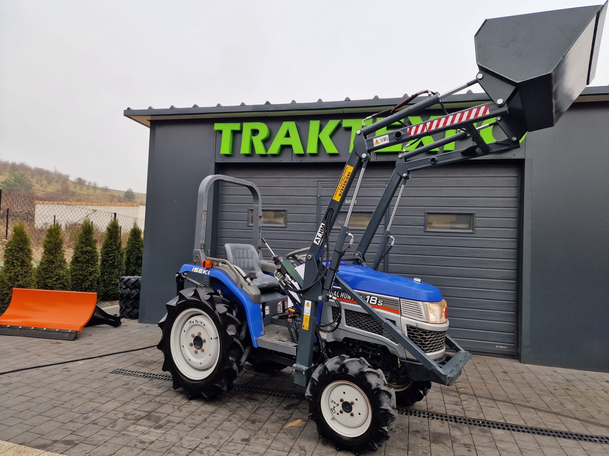 iseki Hunter 18S — zdjęcie 1