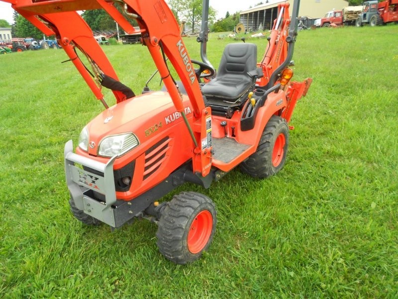 CIĄGNIK KUBOTA BX24.T — zdjęcie 5