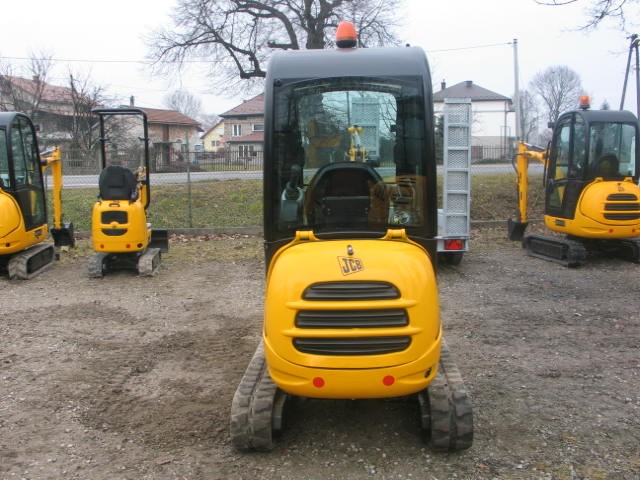 JCB 8018 2007r — zdjęcie 6