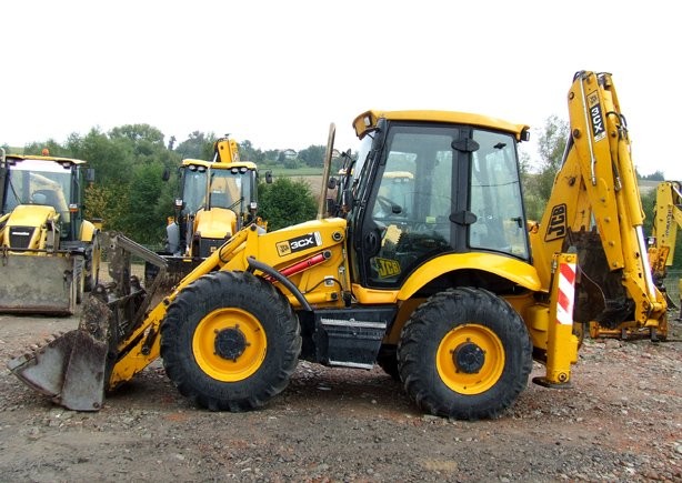 koparko ładowarka JCB 3CX Super z roku 2007 — zdjęcie 2