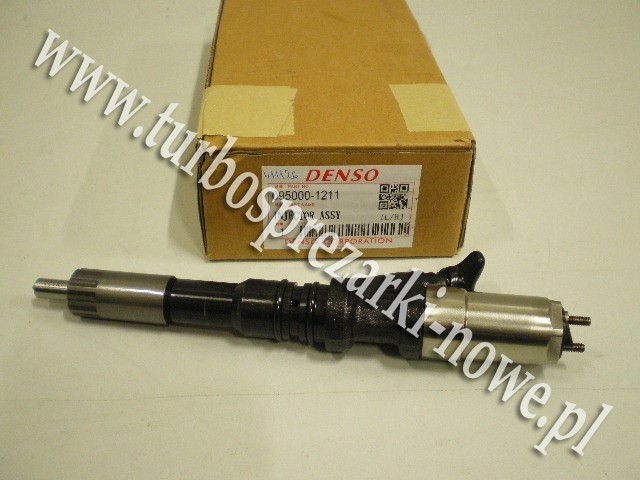 Wtryskiwacze - Wtryskiwacz paliwa CR DENSO  095000-121 /  095000121 / 