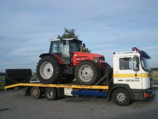 Transport maszyn — zdjęcie 1