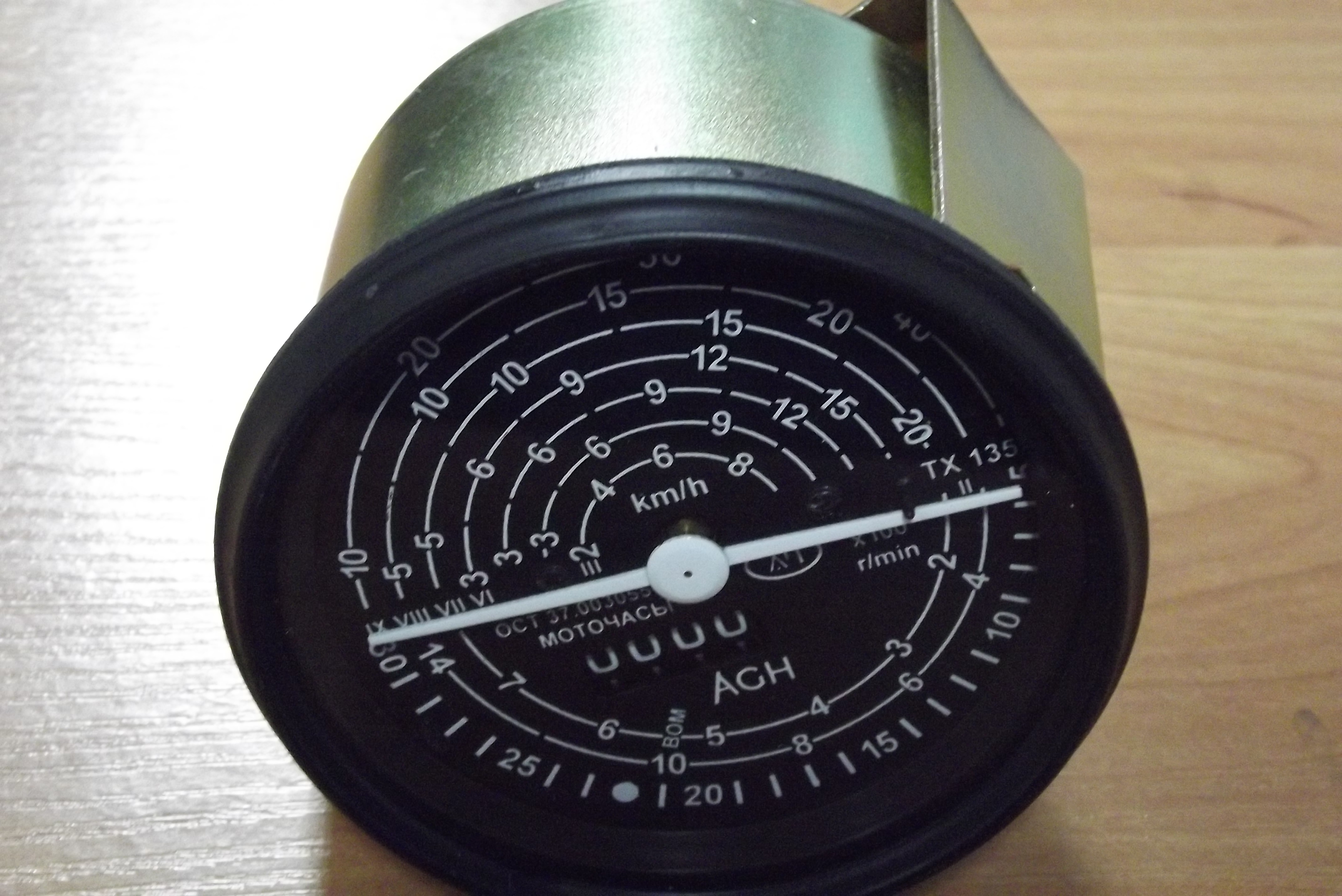 Licznik motogodzin MTZ — zdjęcie 1