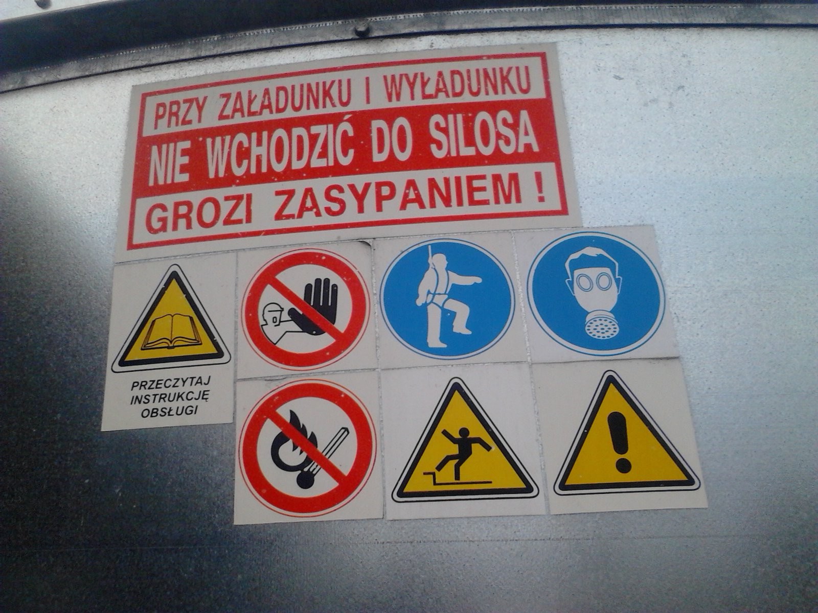 Sprzedam Silos BIN 60R + dmuchawa — zdjęcie 3