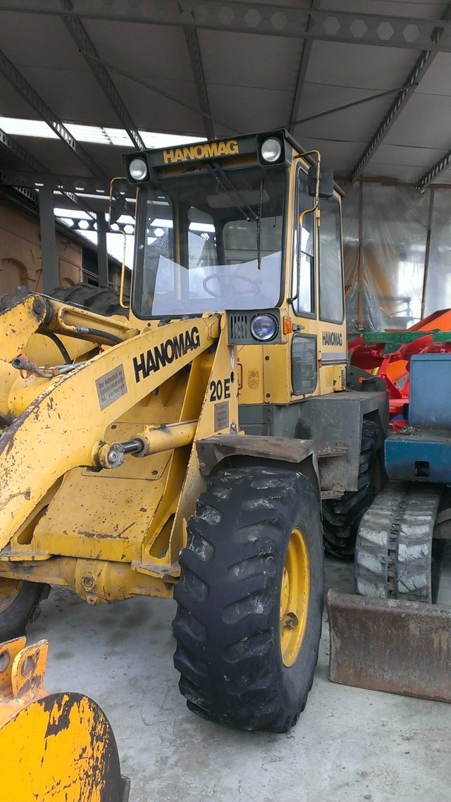 Koparka Ładowarka Hanomag E20 — zdjęcie 2