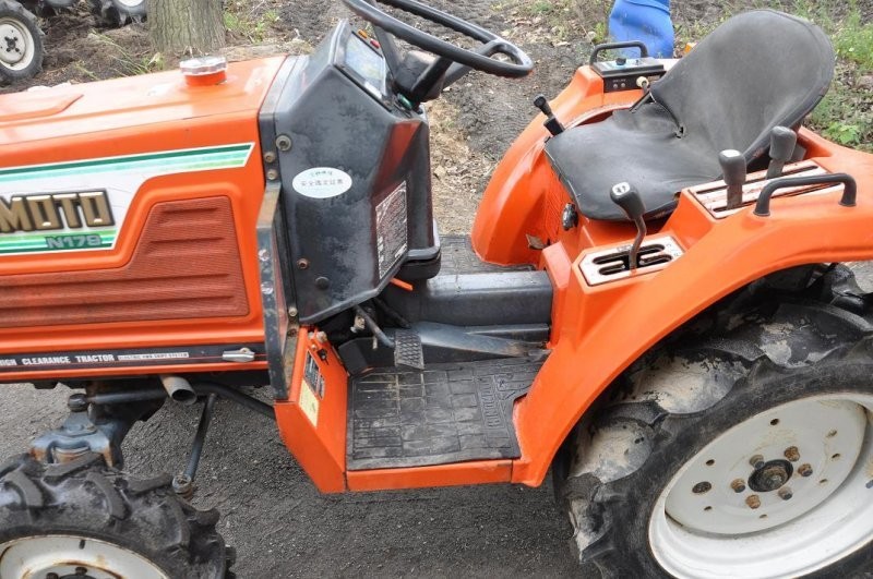 Traktorek Hinomoto N179D 4x4 18PS — zdjęcie 5