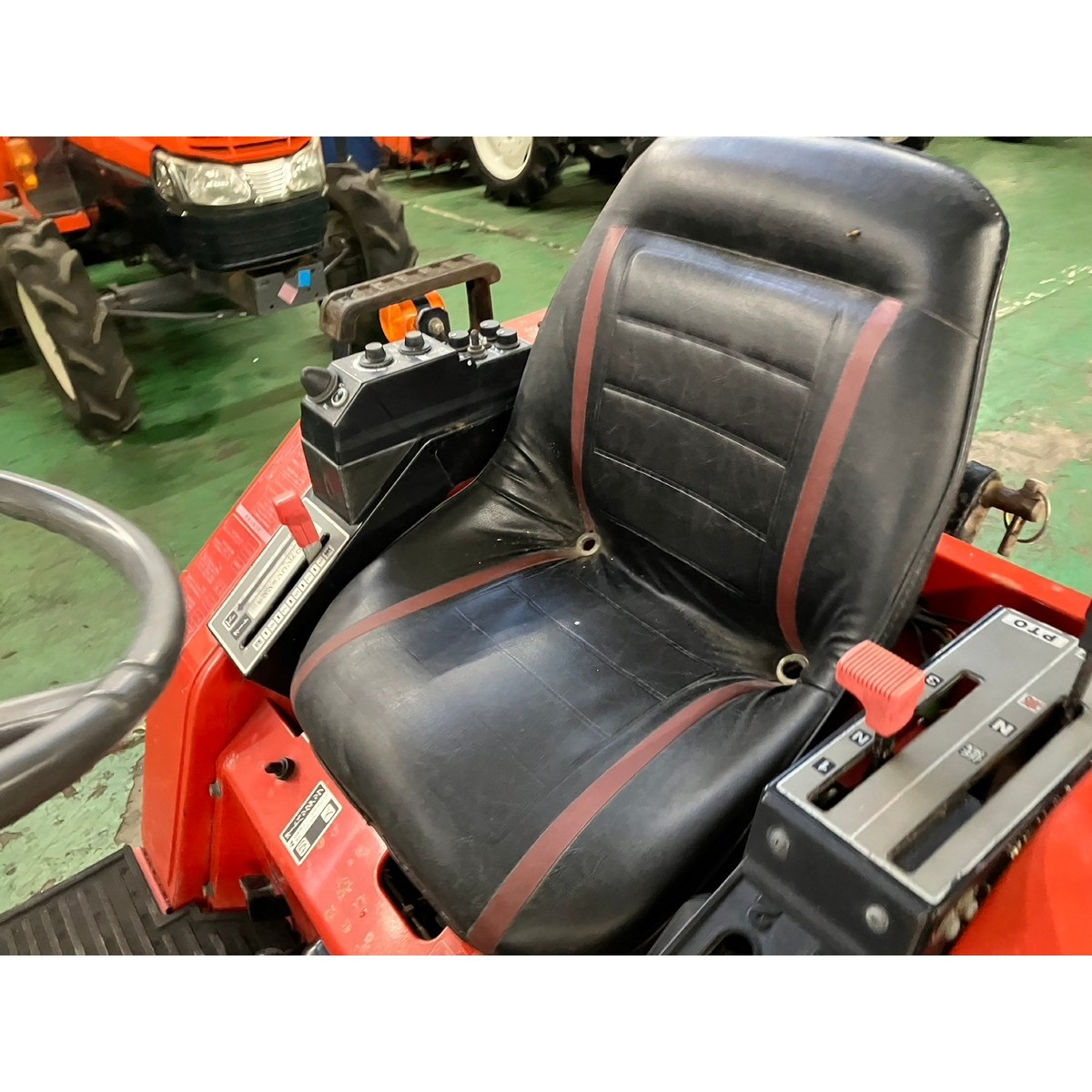 Traktor Yanmar F165D | Mini traktor z Japonii — zdjęcie 6