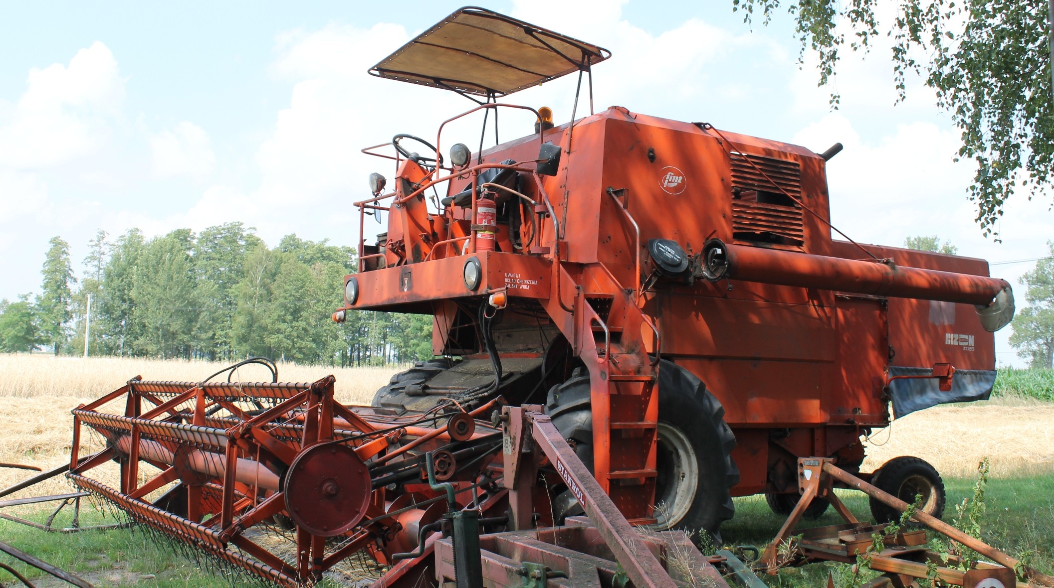 Sprzedam kombajn zbożowy Bizon — zdjęcie 1