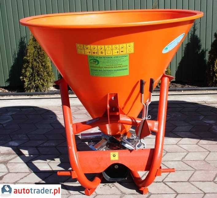 Rozsiewacz nawozów lejek 500l  — zdjęcie 3