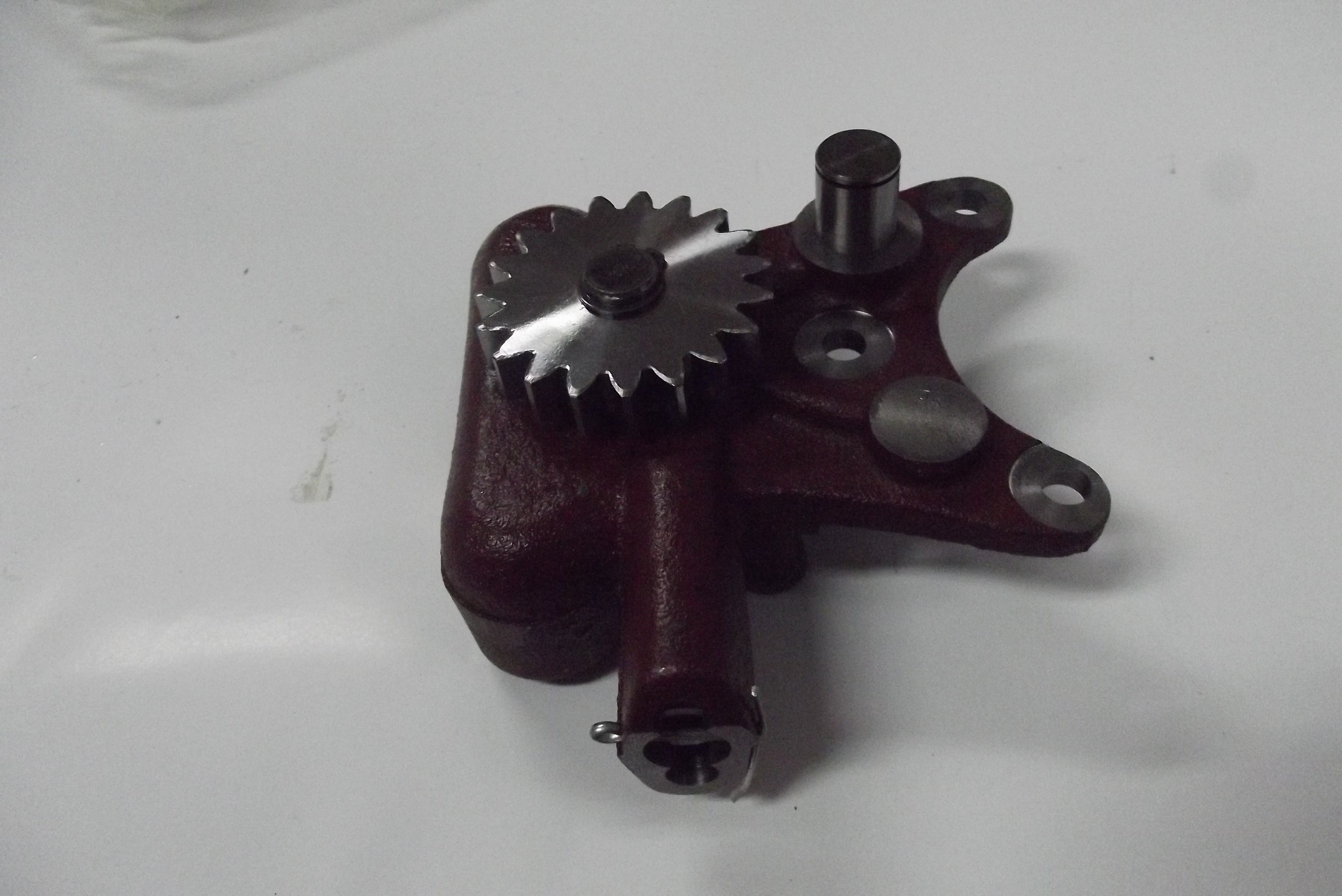  Pompa olejowa MF 255/MF-3 — zdjęcie 2