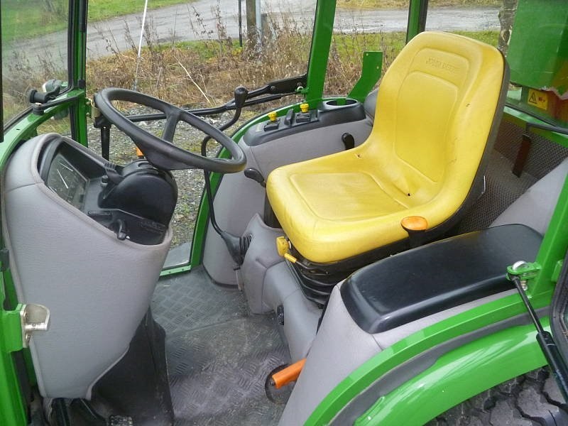 John Deere 4410 2002 — zdjęcie 5