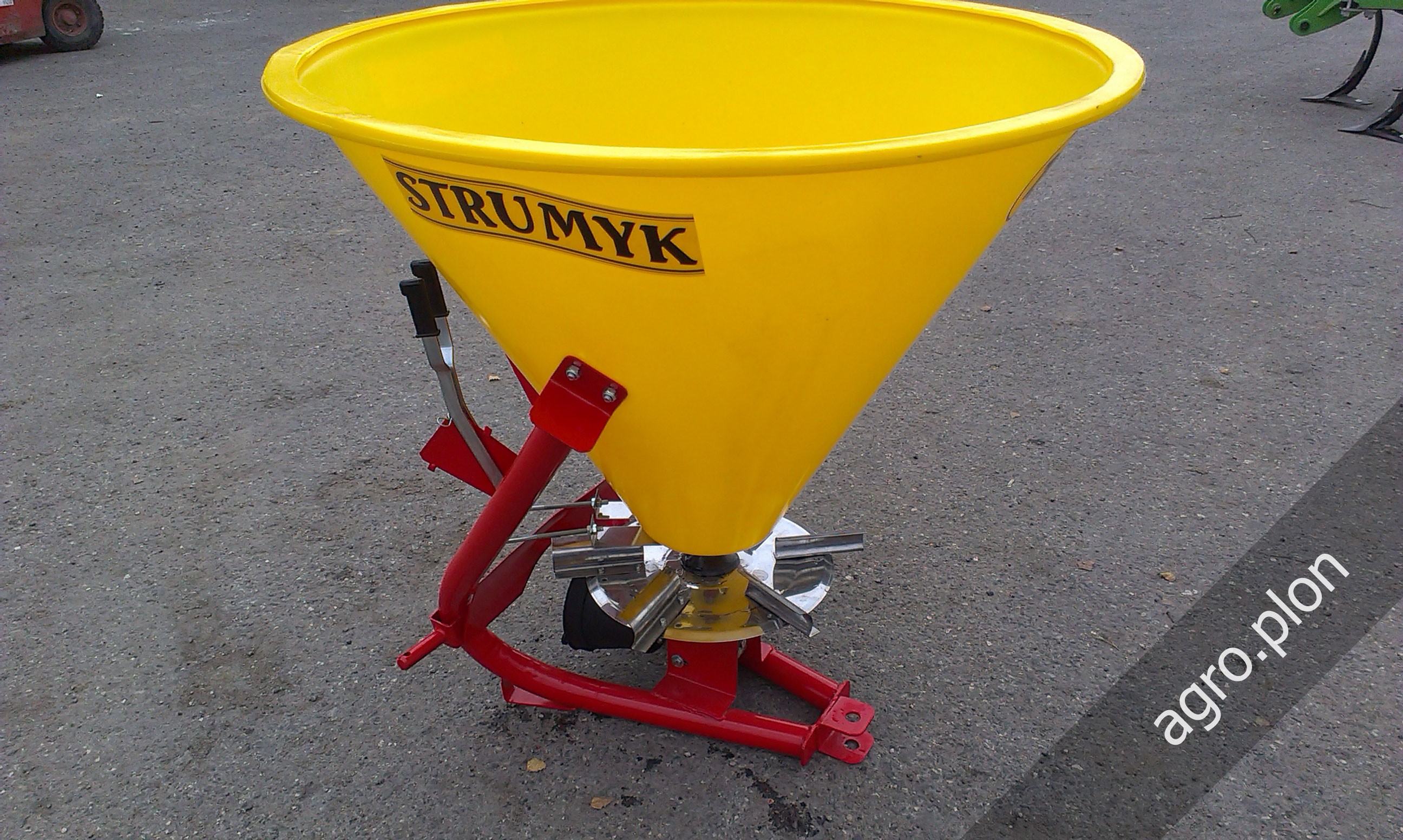 Rozsiewacz nawozów Lejek 300 l 350 l 400 l 500 litrów TRANSPORT — zdjęcie 4