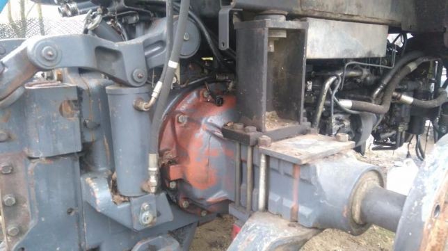 Części do New Holand,Ford,8670,8970,8870,g 170,g 210,g 240, — zdjęcie 3