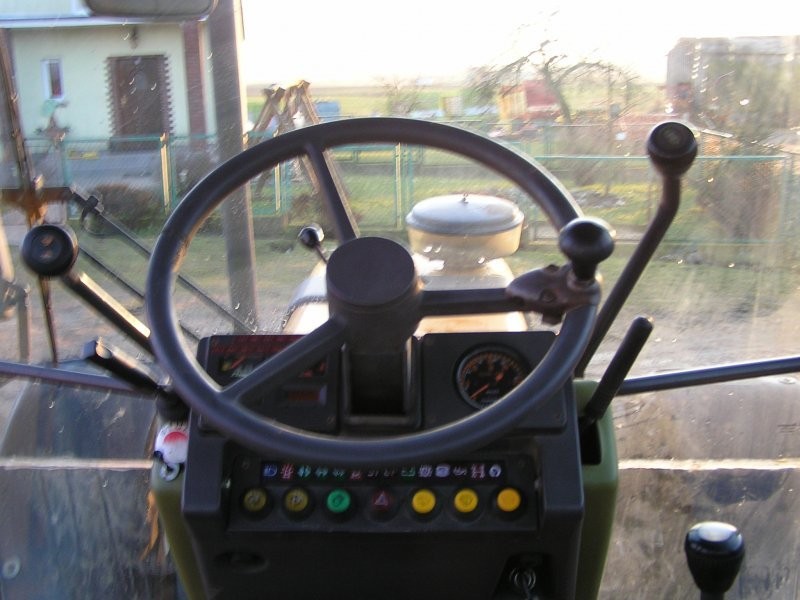 CIAGNIK,  RENAULT 103-14 TUZ, WOM — zdjęcie 1