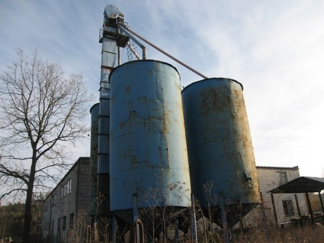 SILOSY ZBOŻOWE stalowe 50 ton 4 szt.