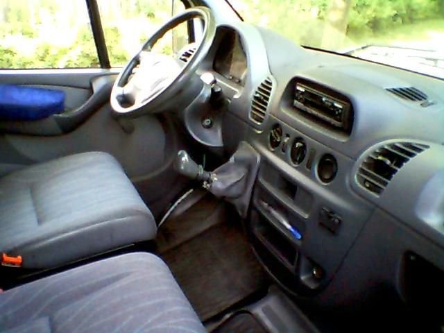 Mercedes sprinter 208 cdi — zdjęcie 3