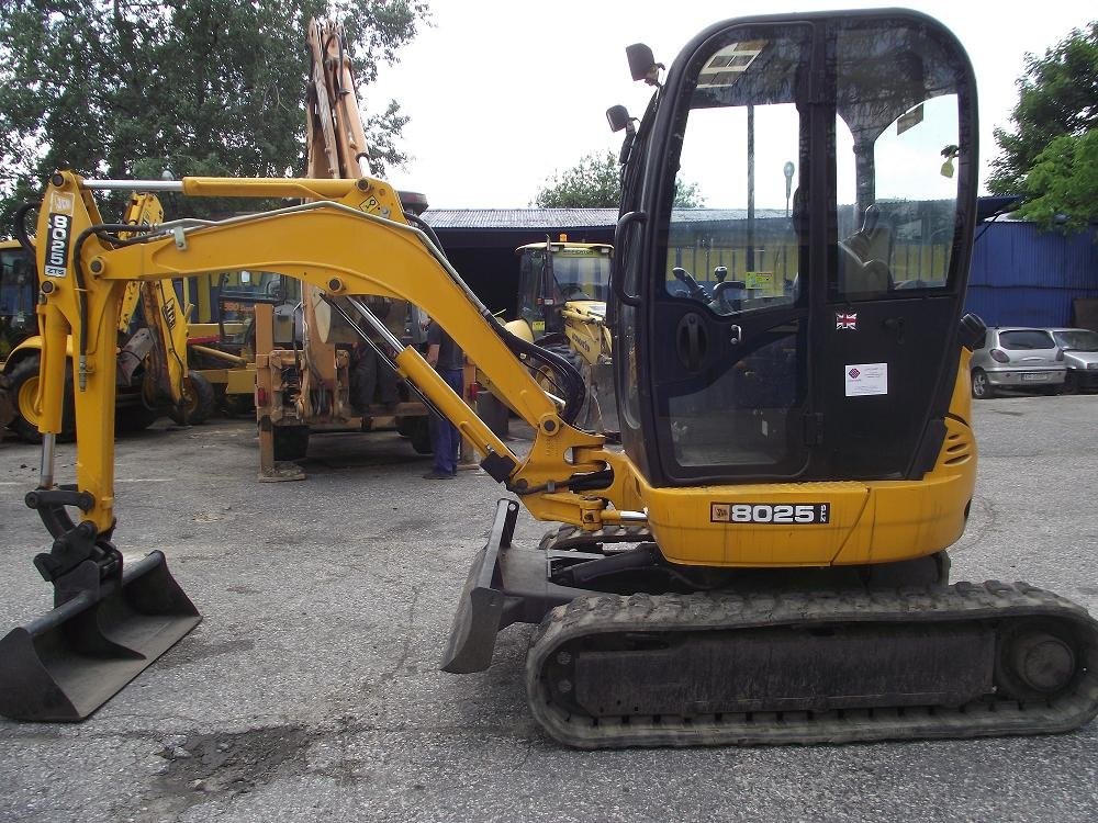 Koparka JCB 8025 ZTS - gąsienicowa — zdjęcie 2