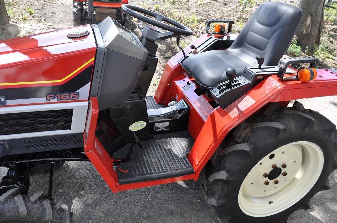 Mini traktorek Yanmar F165D 16KM 4x4 — zdjęcie 5